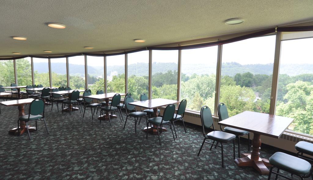 Hillside Inn マディソン エクステリア 写真