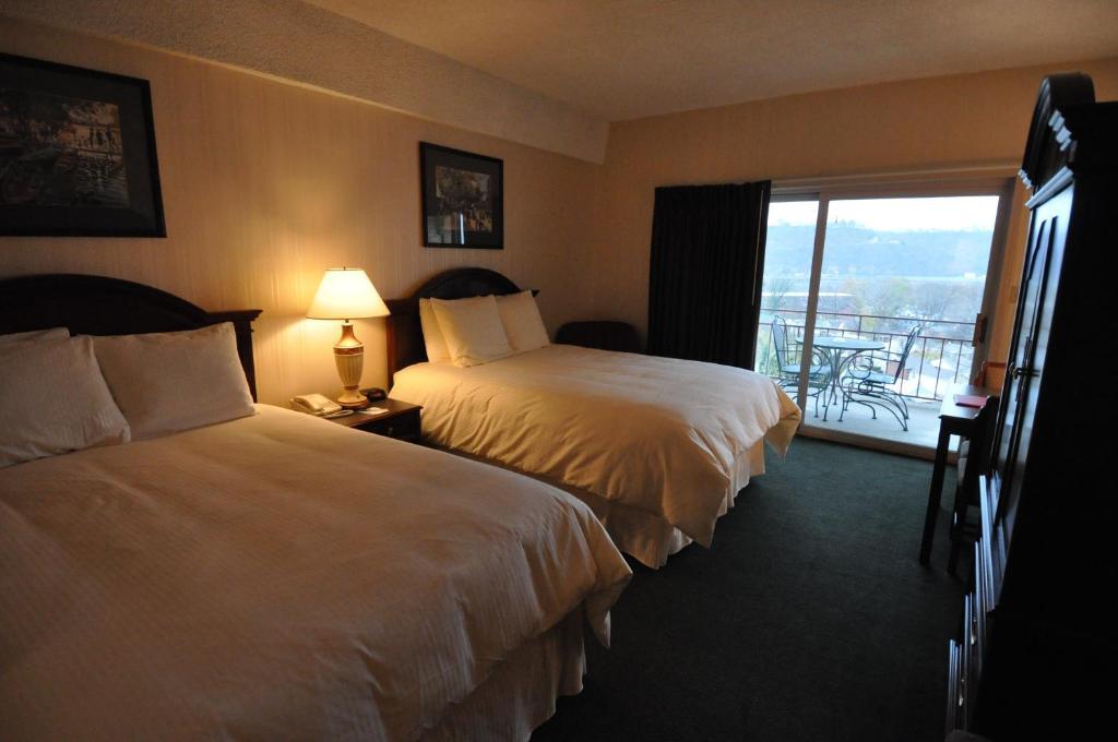 Hillside Inn マディソン 部屋 写真