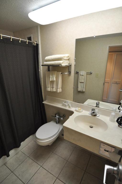 Hillside Inn マディソン 部屋 写真