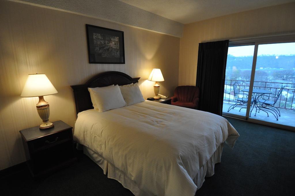 Hillside Inn マディソン 部屋 写真